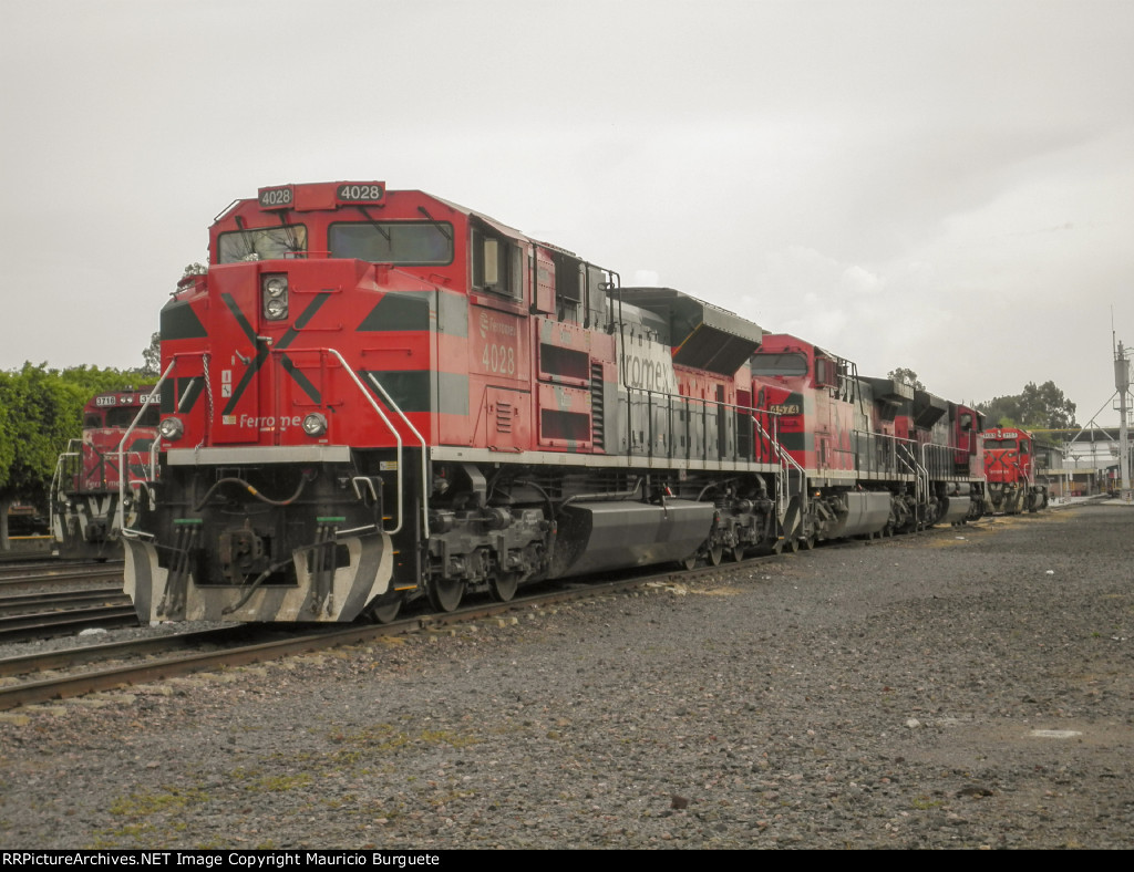 FXE Locomotives at Guadalajara yard